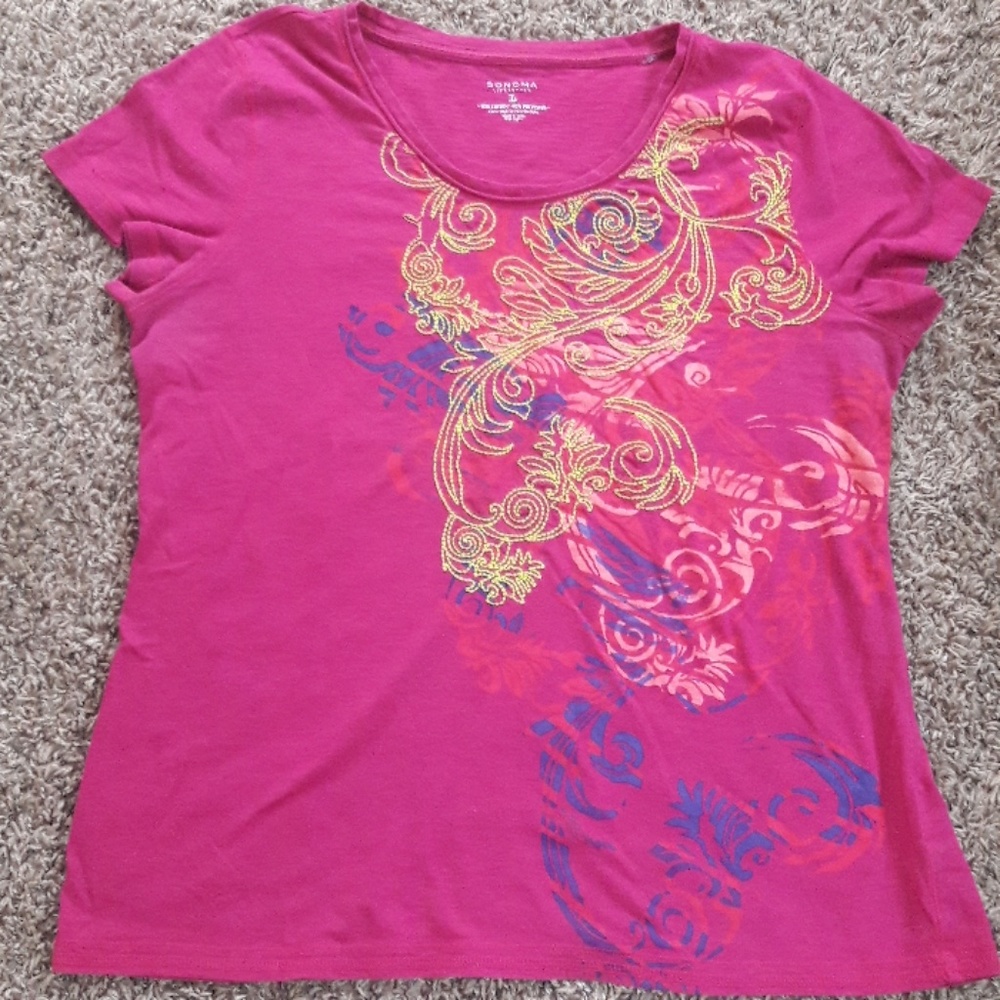 Large Sonoma fitted T